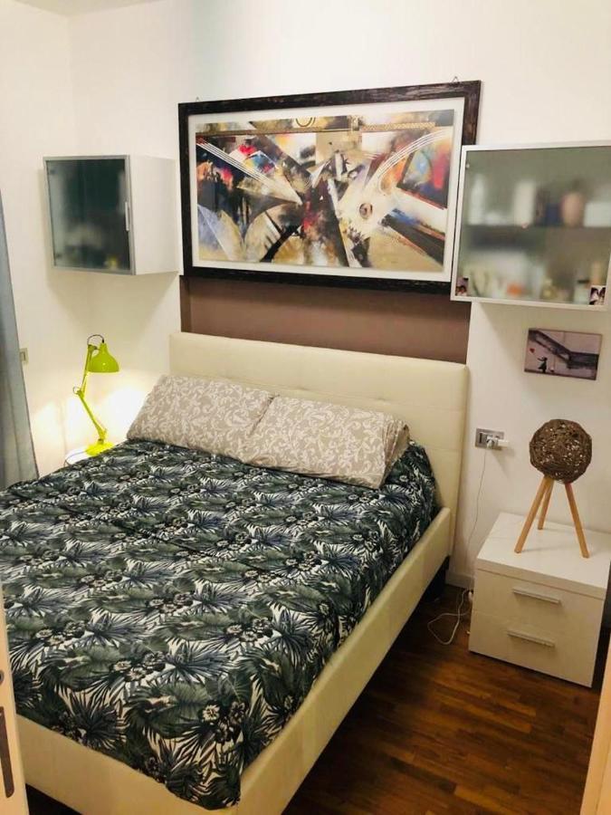 Portavenezia49 - Appartamento Milano Porta Venezia Con Jacuzzi Milánó Kültér fotó