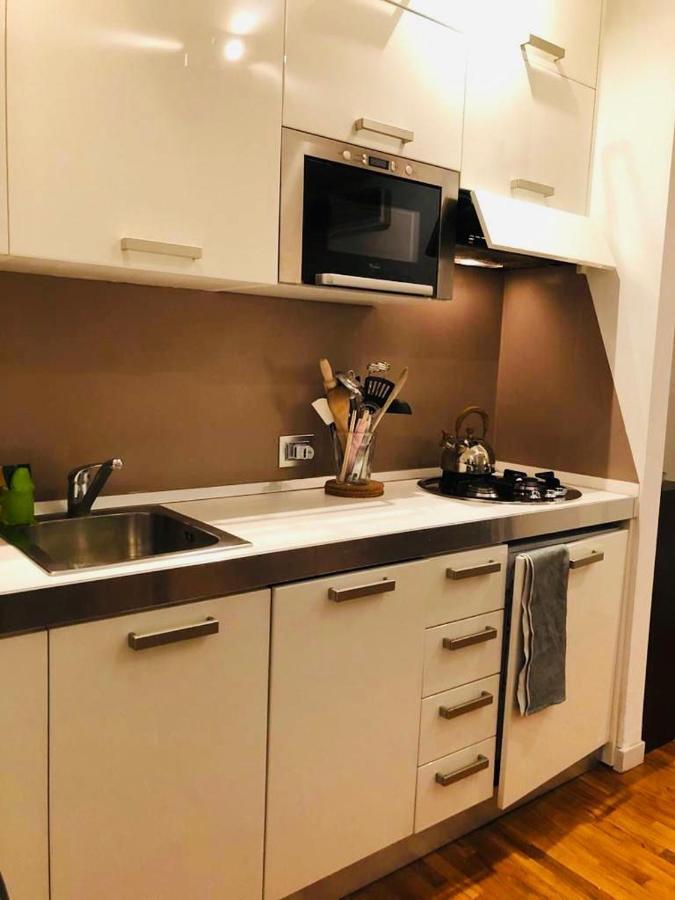 Portavenezia49 - Appartamento Milano Porta Venezia Con Jacuzzi Milánó Kültér fotó